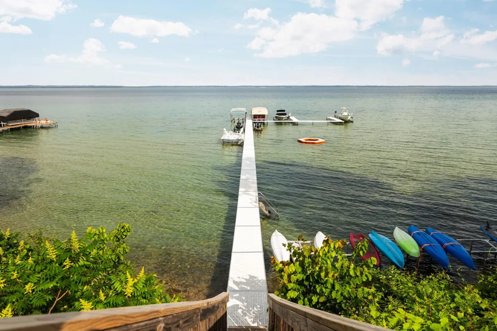 3981 Smokey Ridge Road Peninsula Township, MI 49686