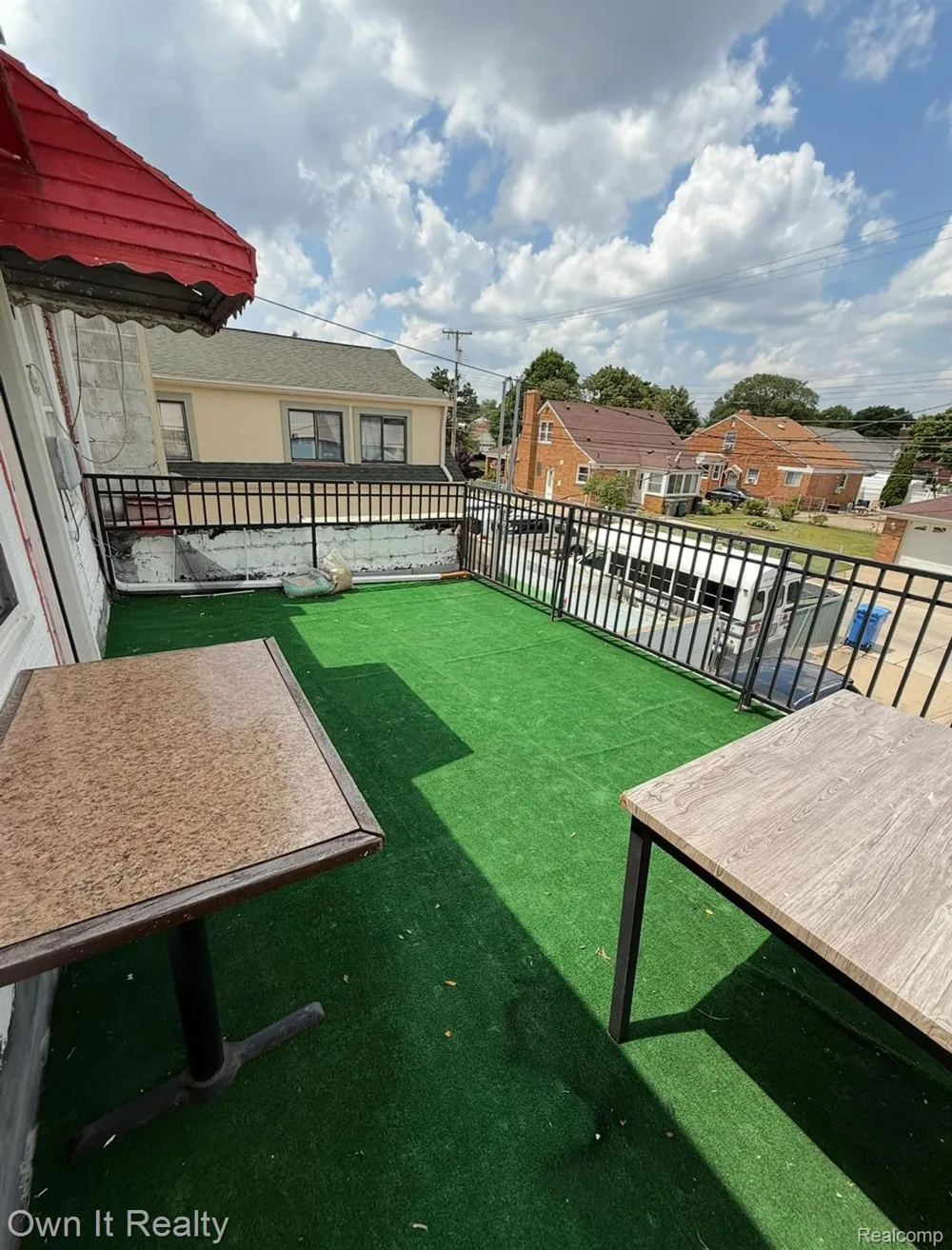 12824 W Warren Avenue #201 Dearborn City, MI 48126
