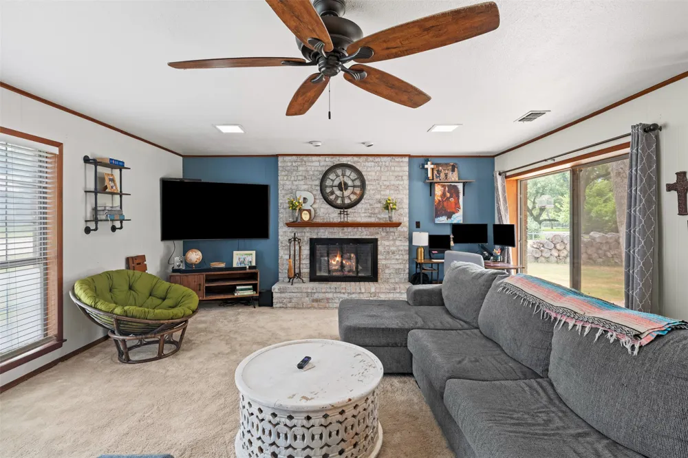 1101 E 19th Street Cameron, TX 76520