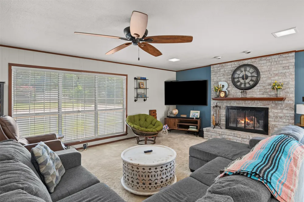 1101 E 19th Street Cameron, TX 76520