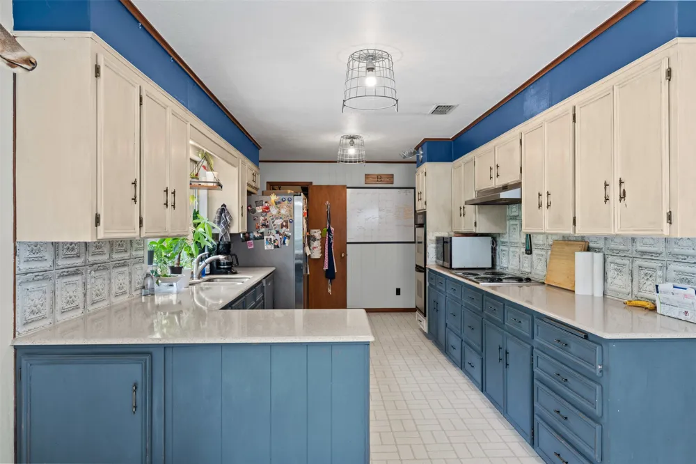 1101 E 19th Street Cameron, TX 76520