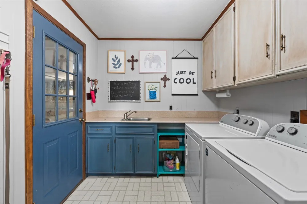 1101 E 19th Street Cameron, TX 76520