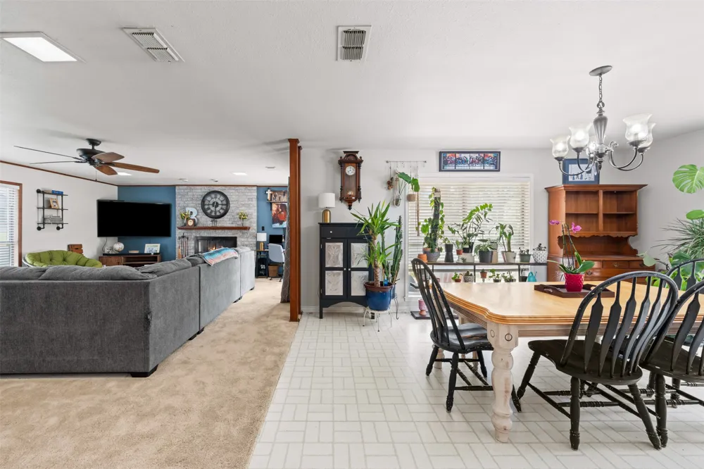 1101 E 19th Street Cameron, TX 76520