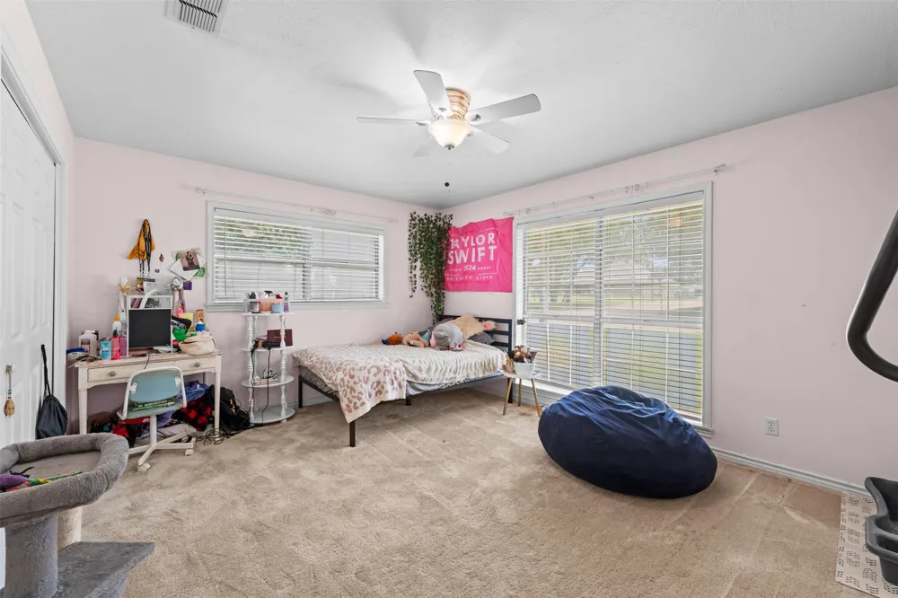 1101 E 19th Street Cameron, TX 76520
