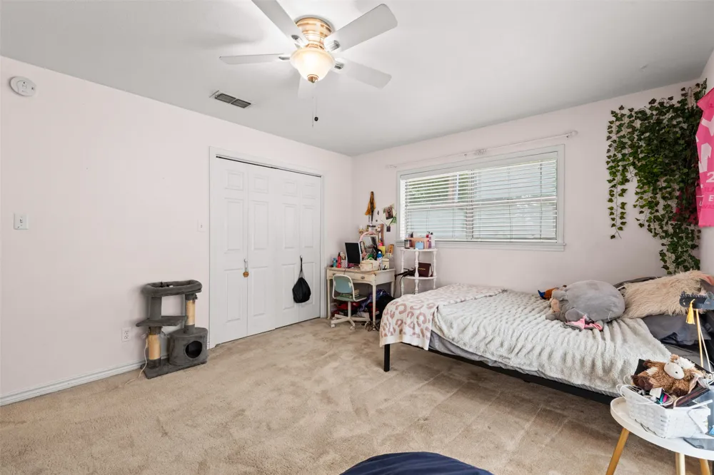 1101 E 19th Street Cameron, TX 76520