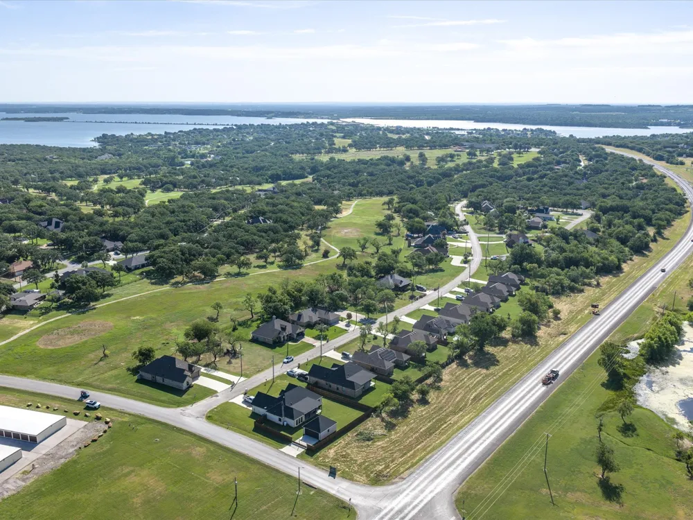648 Half Moon Way Runaway Bay, TX 76426