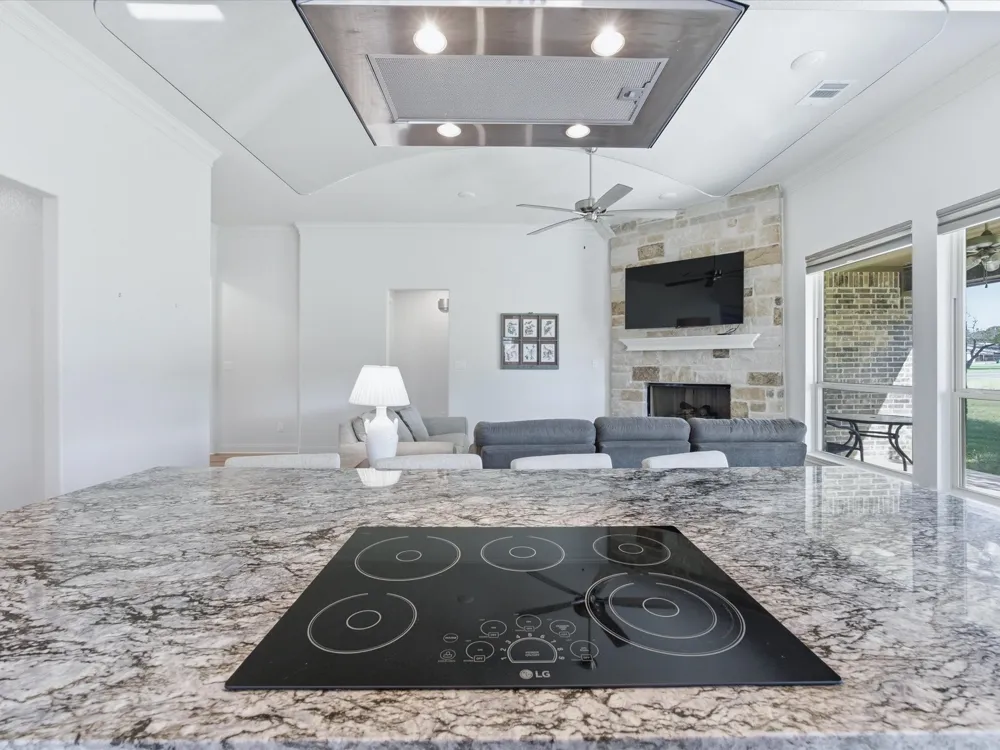 648 Half Moon Way Runaway Bay, TX 76426