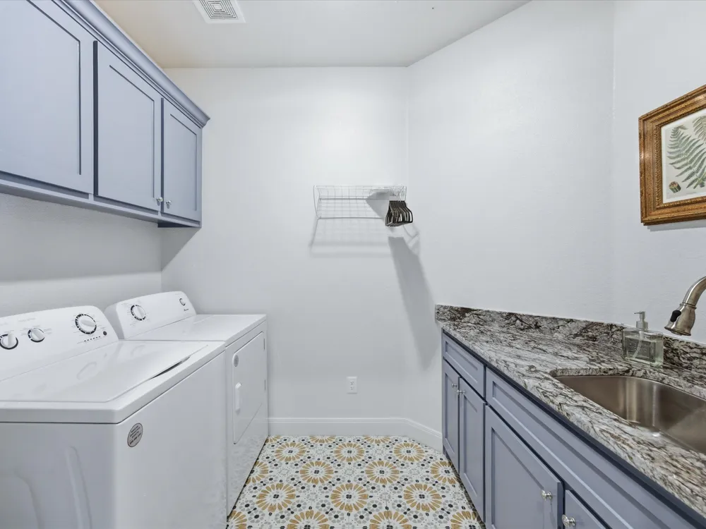 648 Half Moon Way Runaway Bay, TX 76426