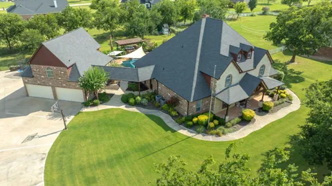 465 Equestrian Drive