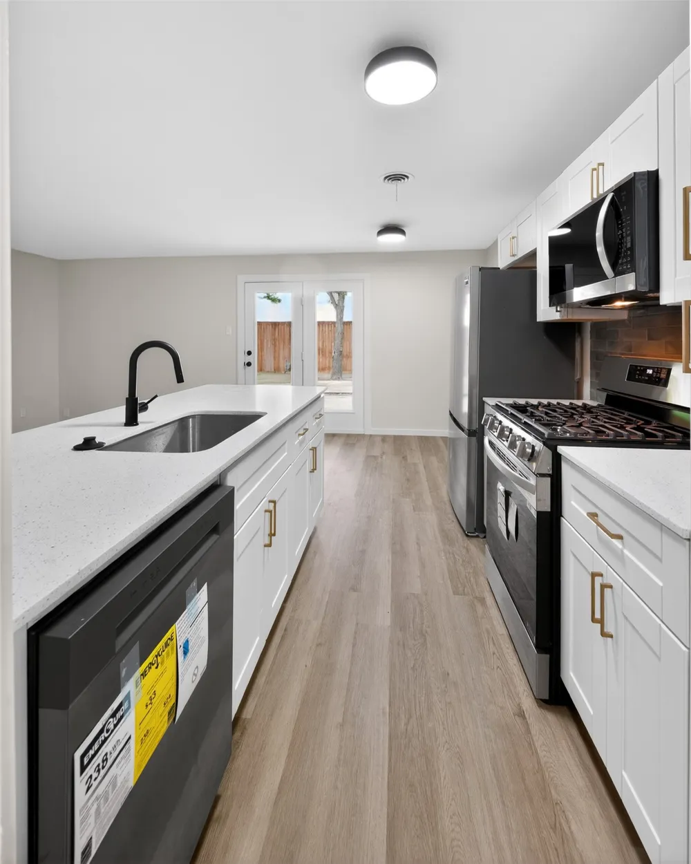 8617 Flicker Lane Dallas, TX 75238