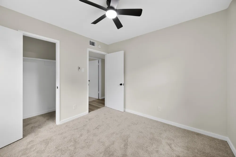 8617 Flicker Lane Dallas, TX 75238