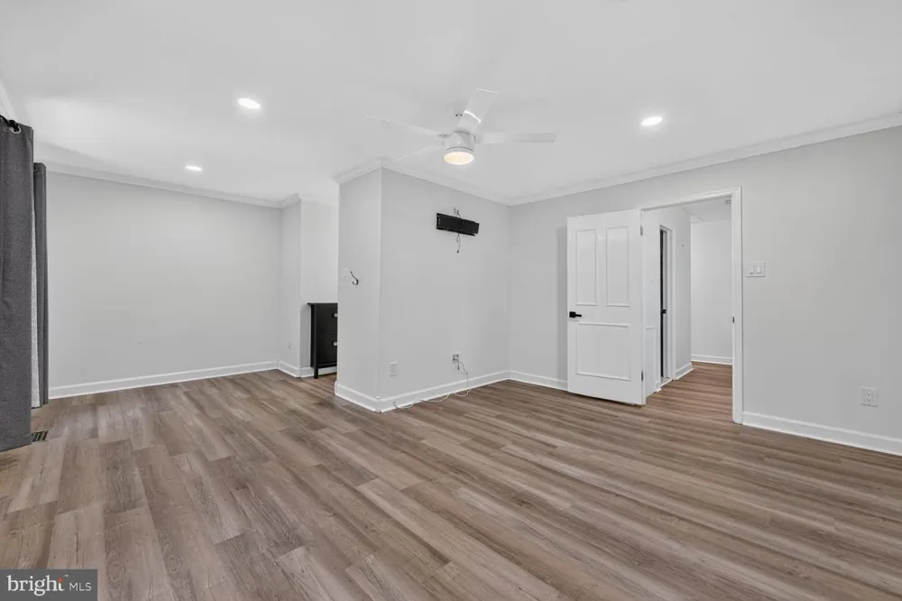 2986 BORGE STREET Oakton, VA 22124