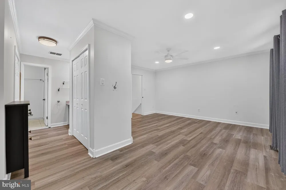 2986 BORGE STREET Oakton, VA 22124
