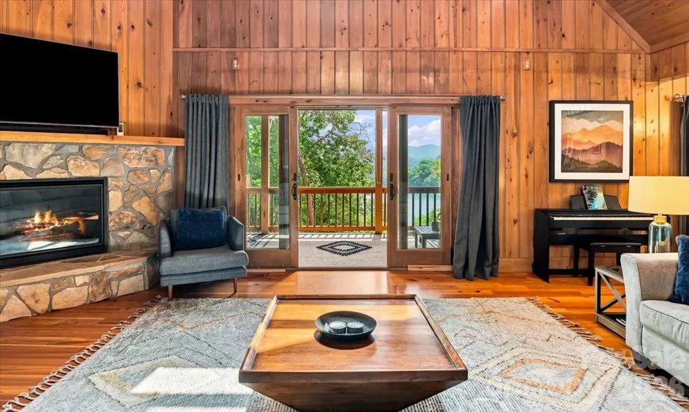 317 Von Trapp Lane Tuckasegee, NC 28783