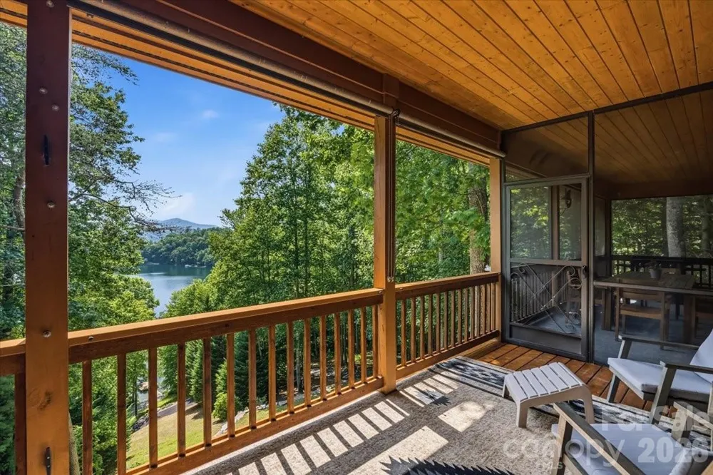 317 Von Trapp Lane Tuckasegee, NC 28783