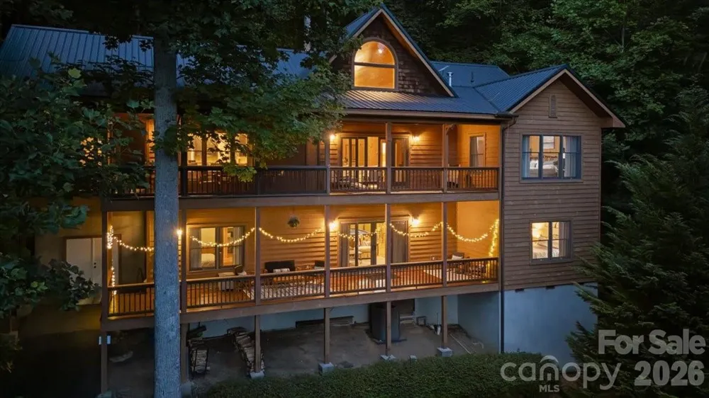 317 Von Trapp Lane Tuckasegee, NC 28783