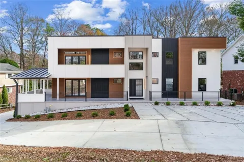 1253 Brooklawn Road NE