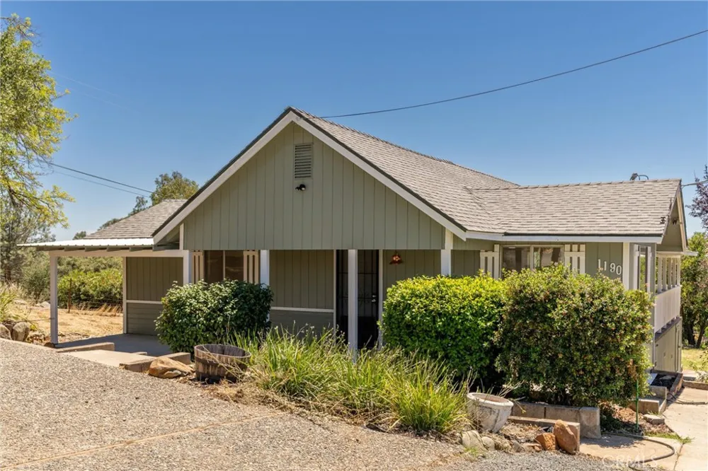 1190 Mount Ida Oroville, CA 95966