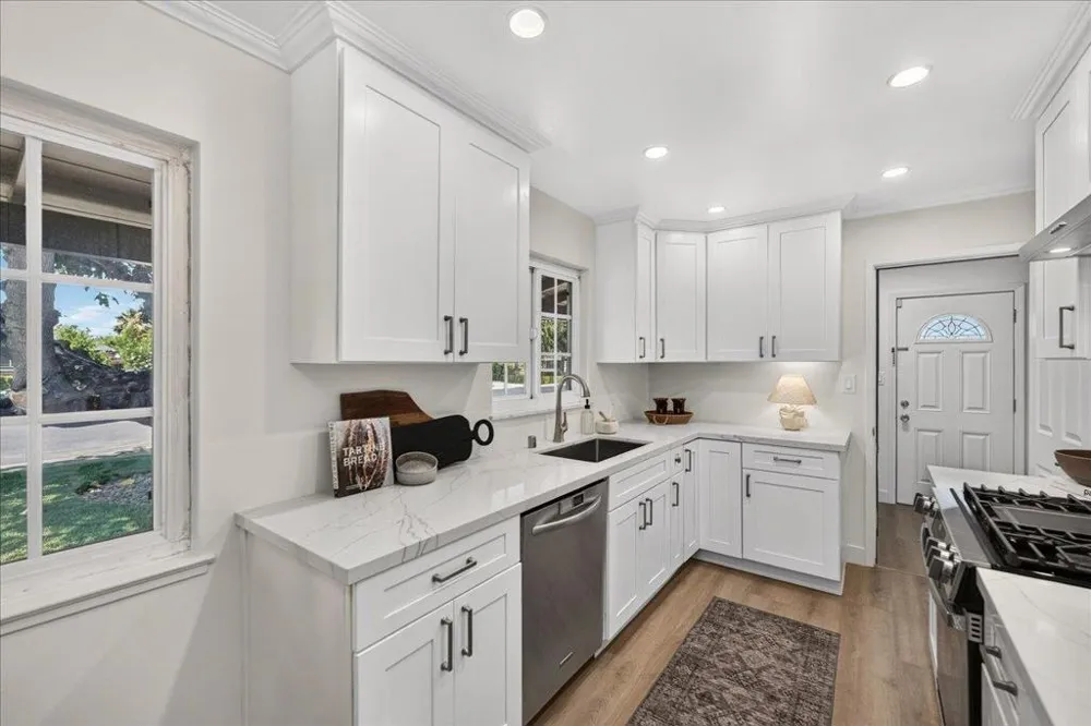 2130 Roenoke Way San Jose, CA 95128