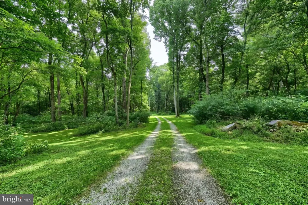 345 MORITZ ROAD Orrtanna, PA 17353