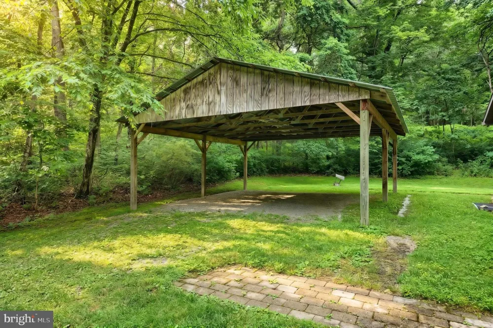 345 MORITZ ROAD Orrtanna, PA 17353