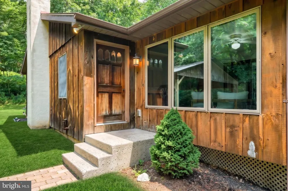 345 MORITZ ROAD Orrtanna, PA 17353