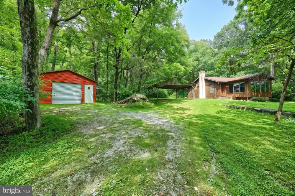 345 MORITZ ROAD Orrtanna, PA 17353