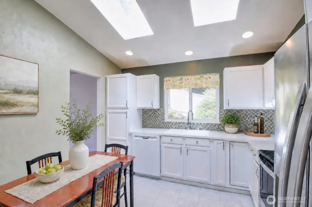 5208 213th Place SW Mountlake Terrace, WA 98043