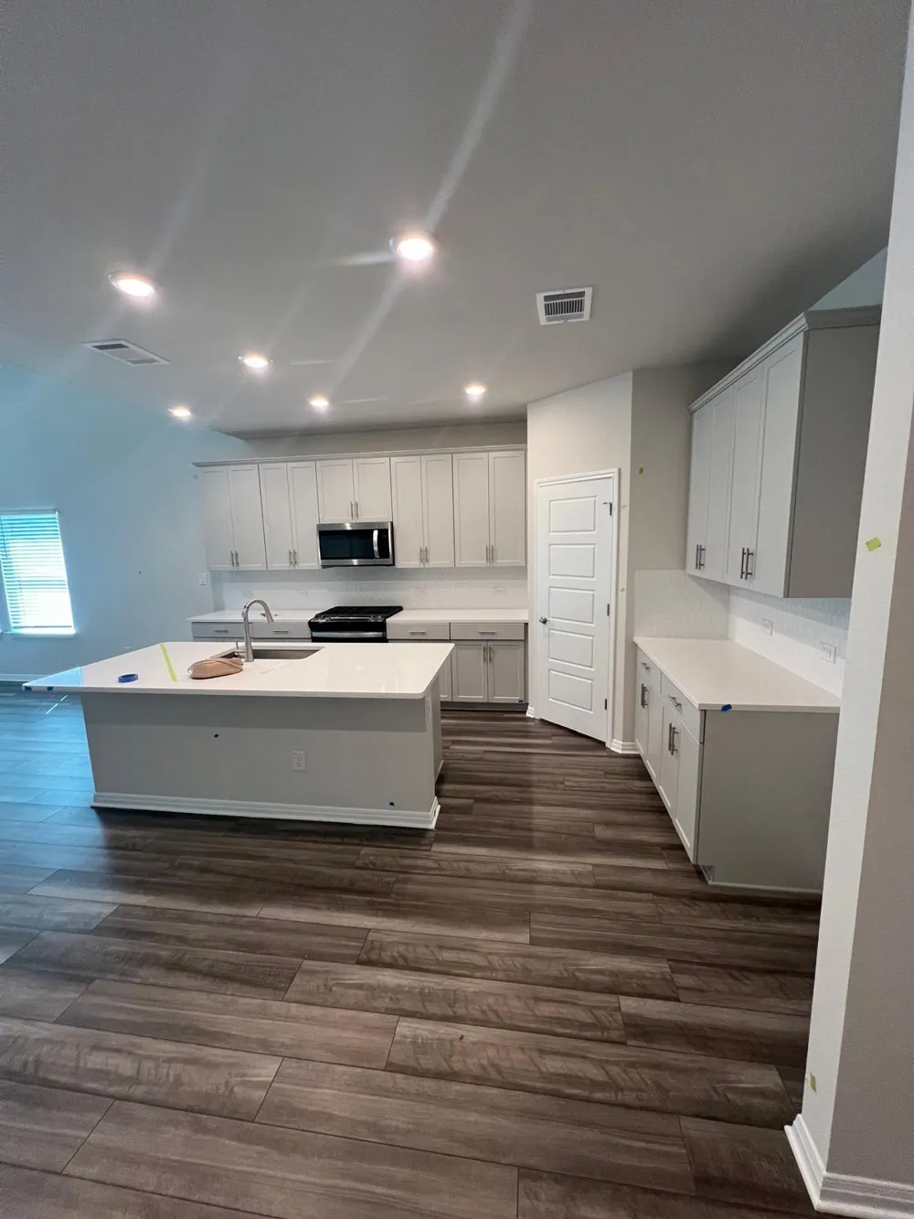 17613 Pepperwood Cove Manor, TX 78653