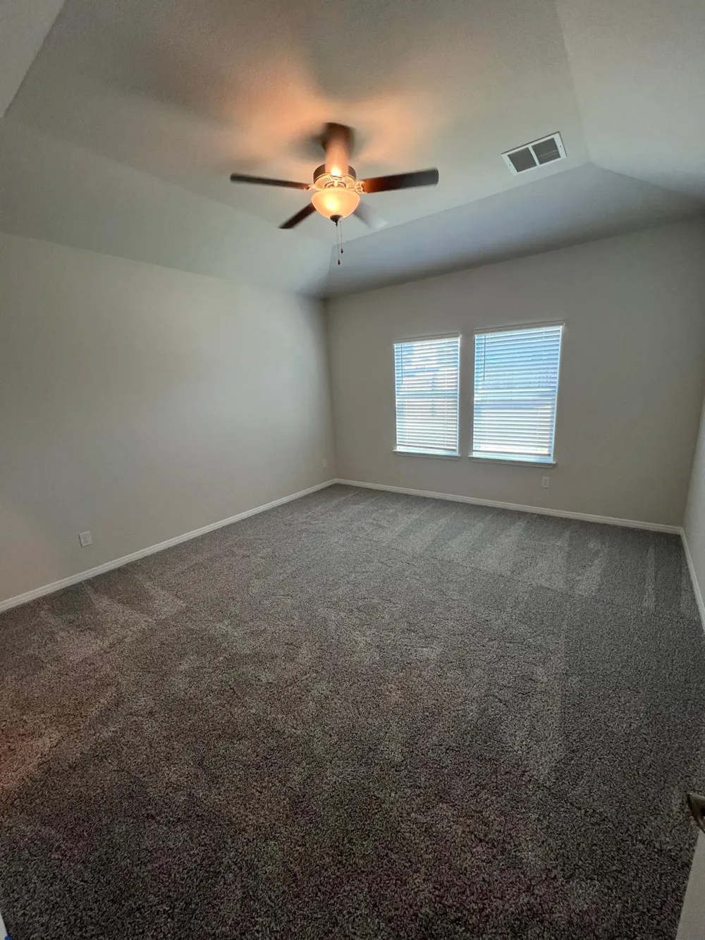 17613 Pepperwood Cove Manor, TX 78653