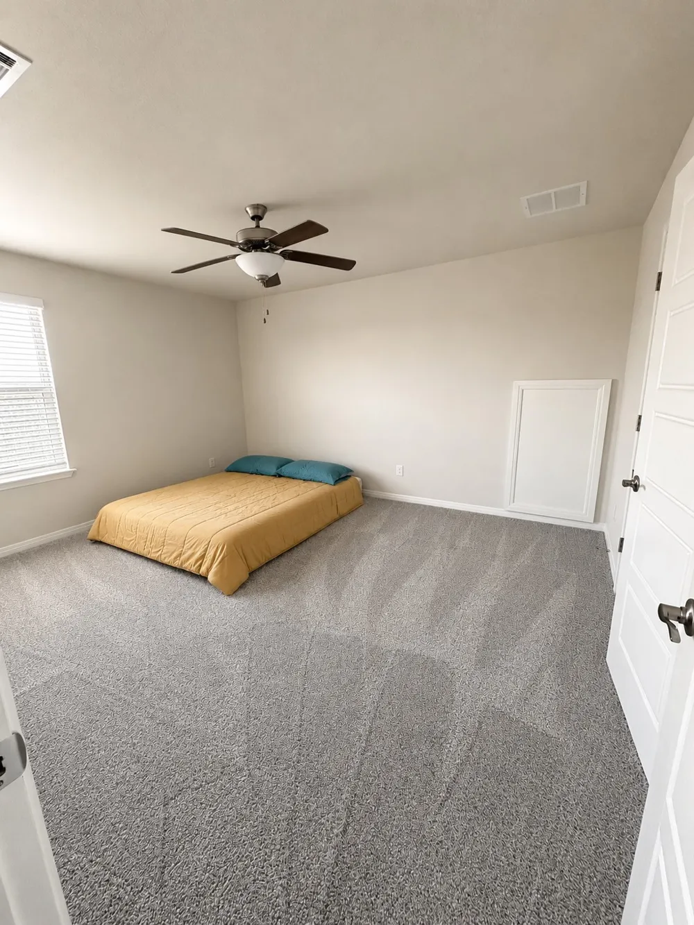 17613 Pepperwood Cove Manor, TX 78653