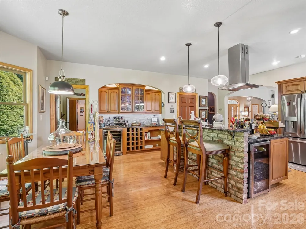 300 Pinnacle Peak Lane Flat Rock, NC 28731
