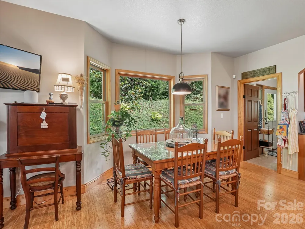 300 Pinnacle Peak Lane Flat Rock, NC 28731