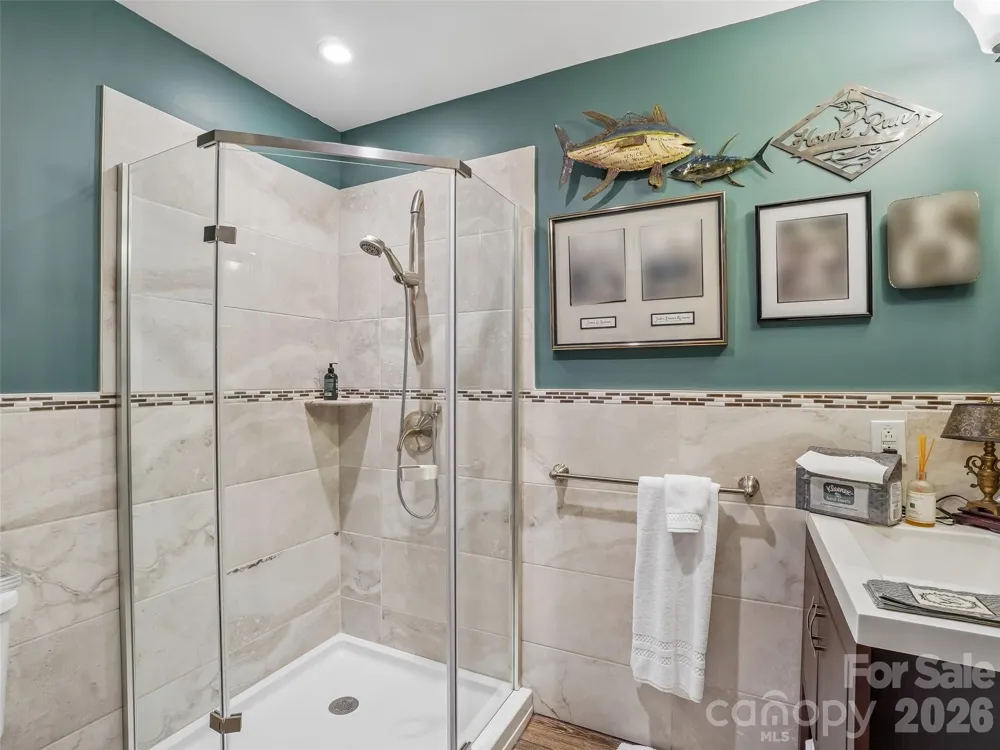 300 Pinnacle Peak Lane Flat Rock, NC 28731