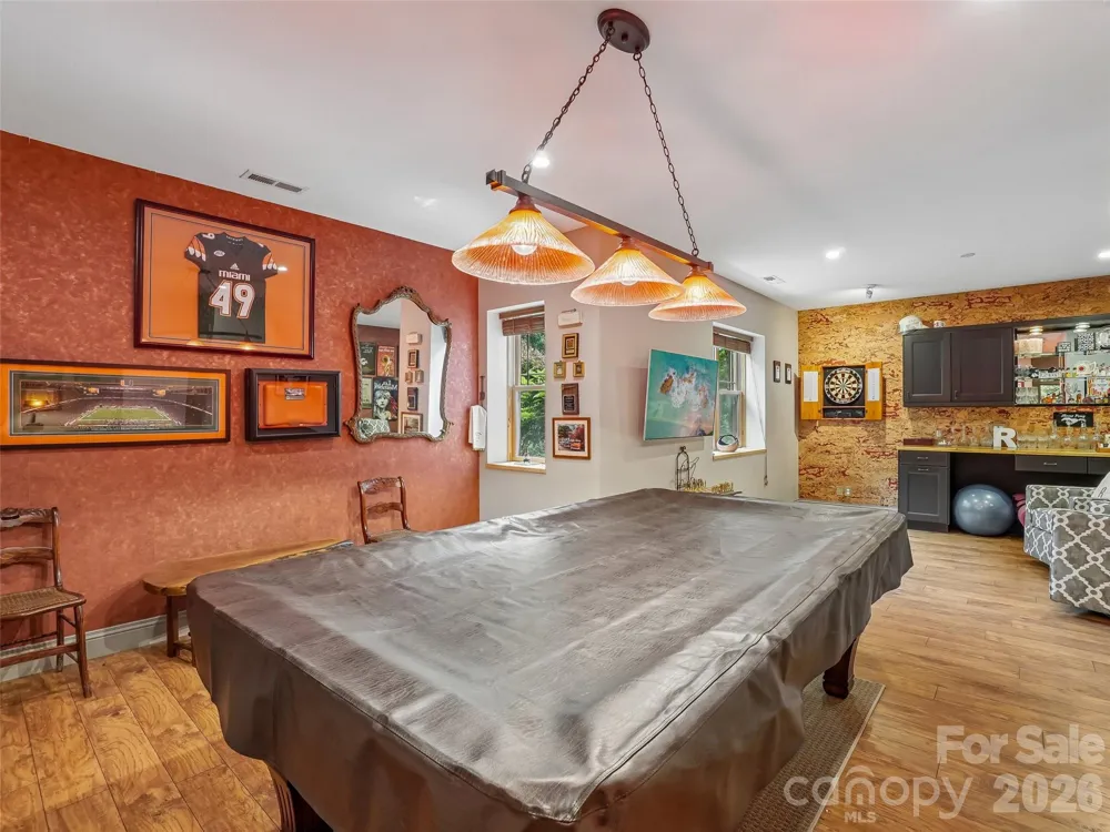 300 Pinnacle Peak Lane Flat Rock, NC 28731