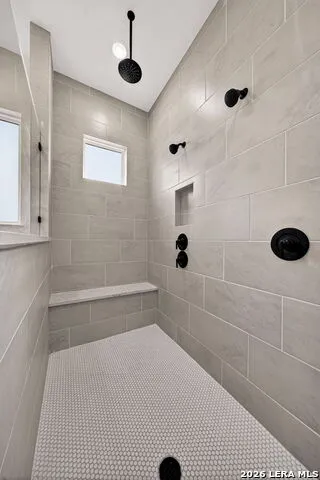 302 Venado Oaks Castroville, TX 78009