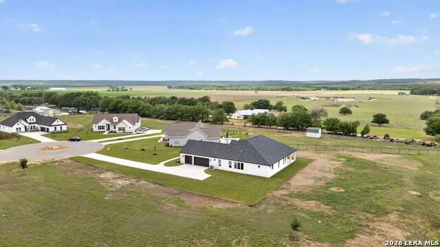 302 Venado Oaks Castroville, TX 78009