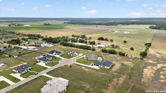 302 Venado Oaks Castroville, TX 78009
