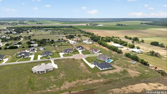 302 Venado Oaks Castroville, TX 78009