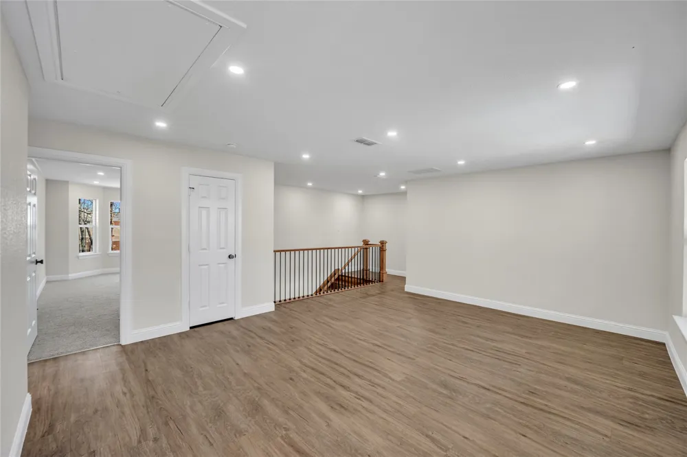 7004 Ledbetter Road Arlington, TX 76001