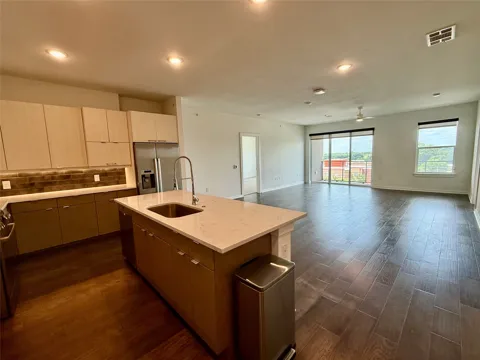 7450 Coronado Avenue #613