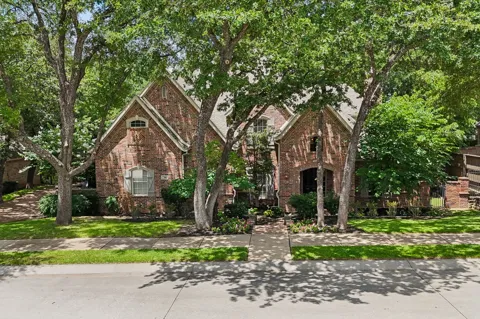 706 Wentwood Drive
