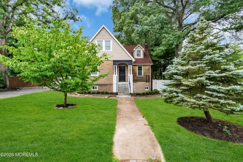 201 Knox Avenue
