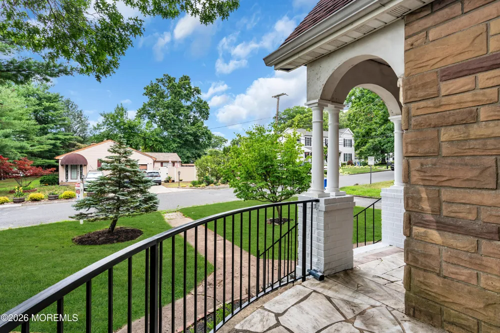 201 Knox Avenue Eatontown, NJ 07724