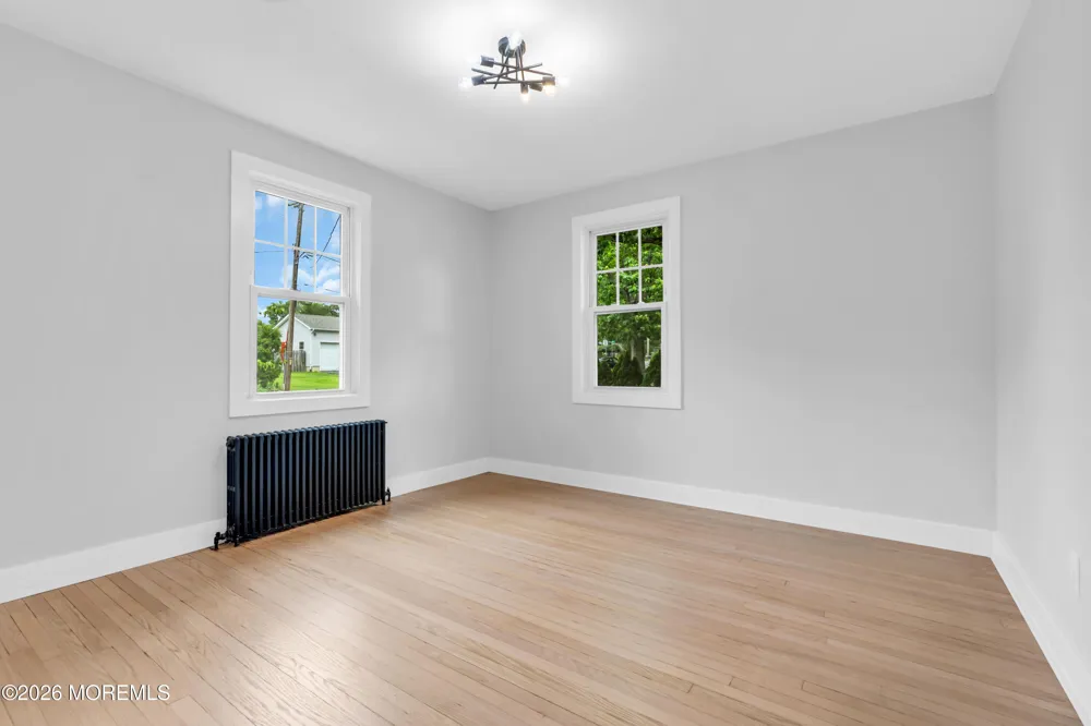 201 Knox Avenue Eatontown, NJ 07724