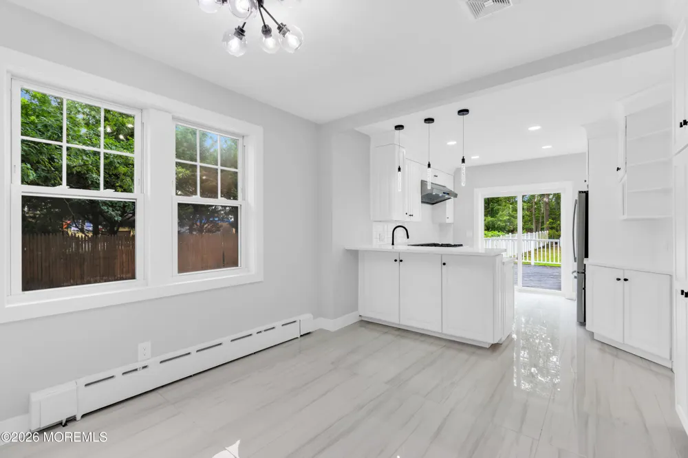 201 Knox Avenue Eatontown, NJ 07724