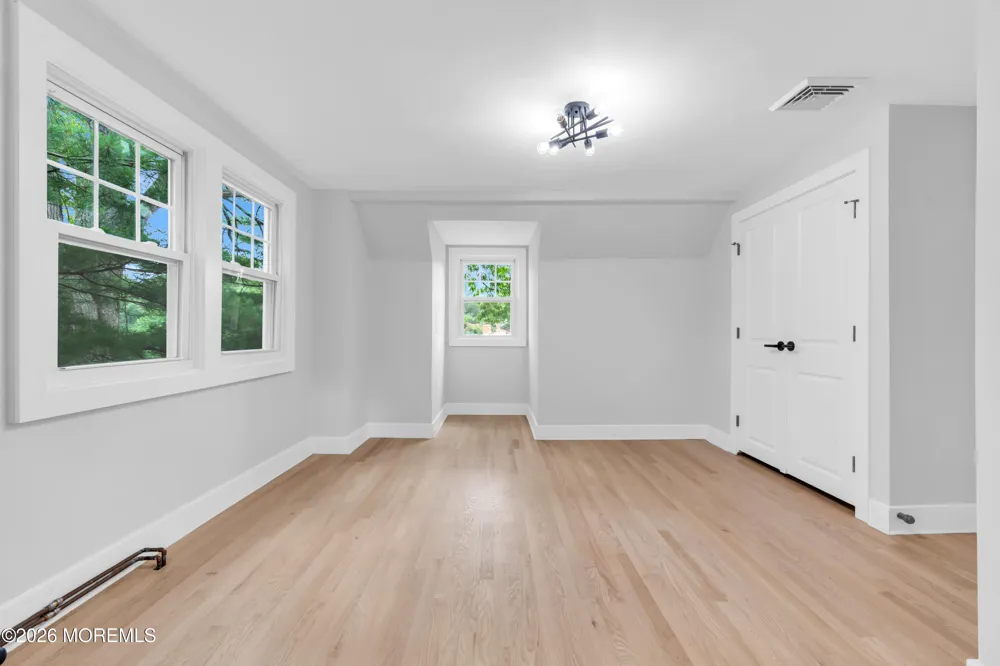 201 Knox Avenue Eatontown, NJ 07724