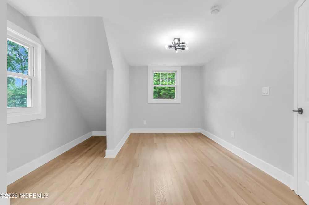201 Knox Avenue Eatontown, NJ 07724