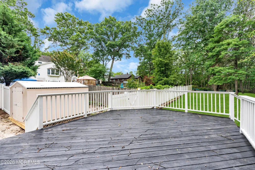201 Knox Avenue Eatontown, NJ 07724
