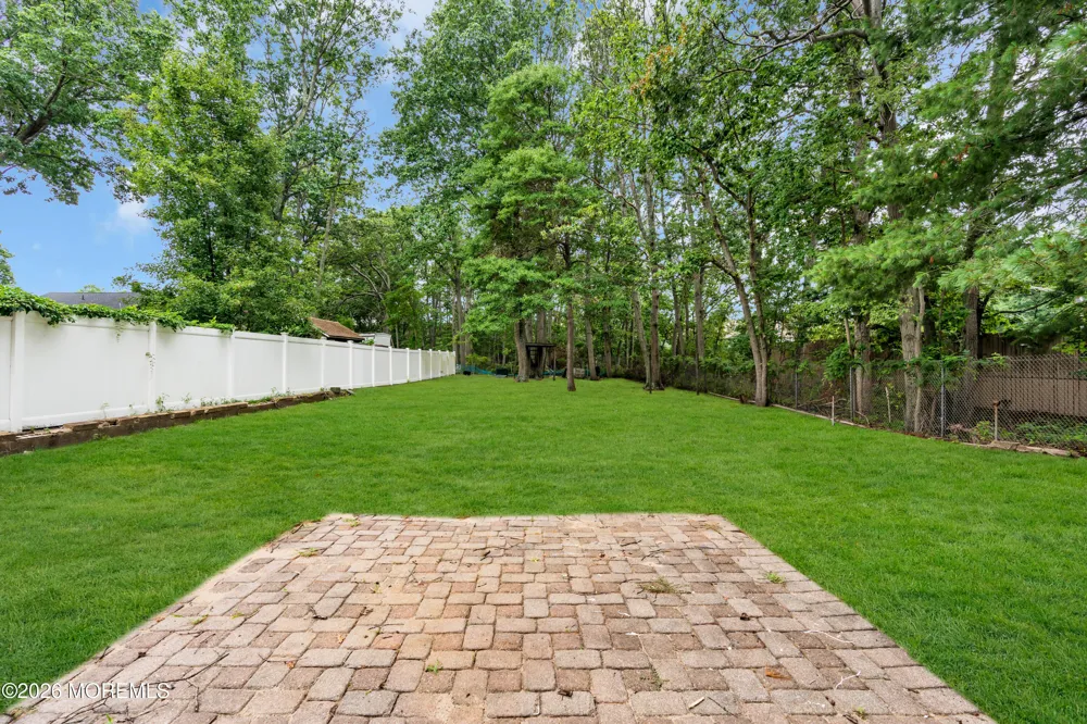201 Knox Avenue Eatontown, NJ 07724